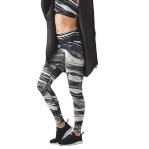 Lululemon Speed Wunder Tight (Nulux) Marbled Mix 50G White Black Size 6